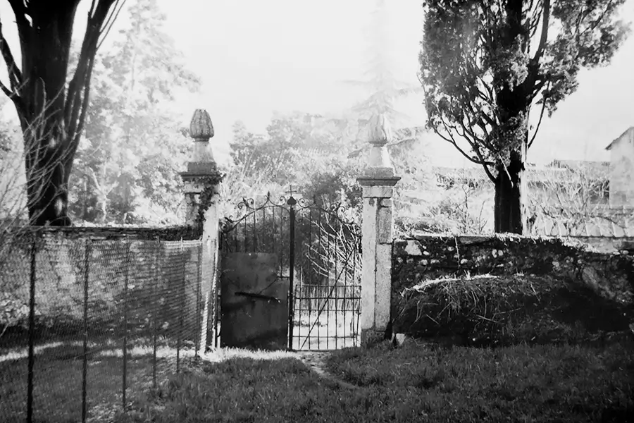 ingresso all'orto botanico valmadrera xx secolo